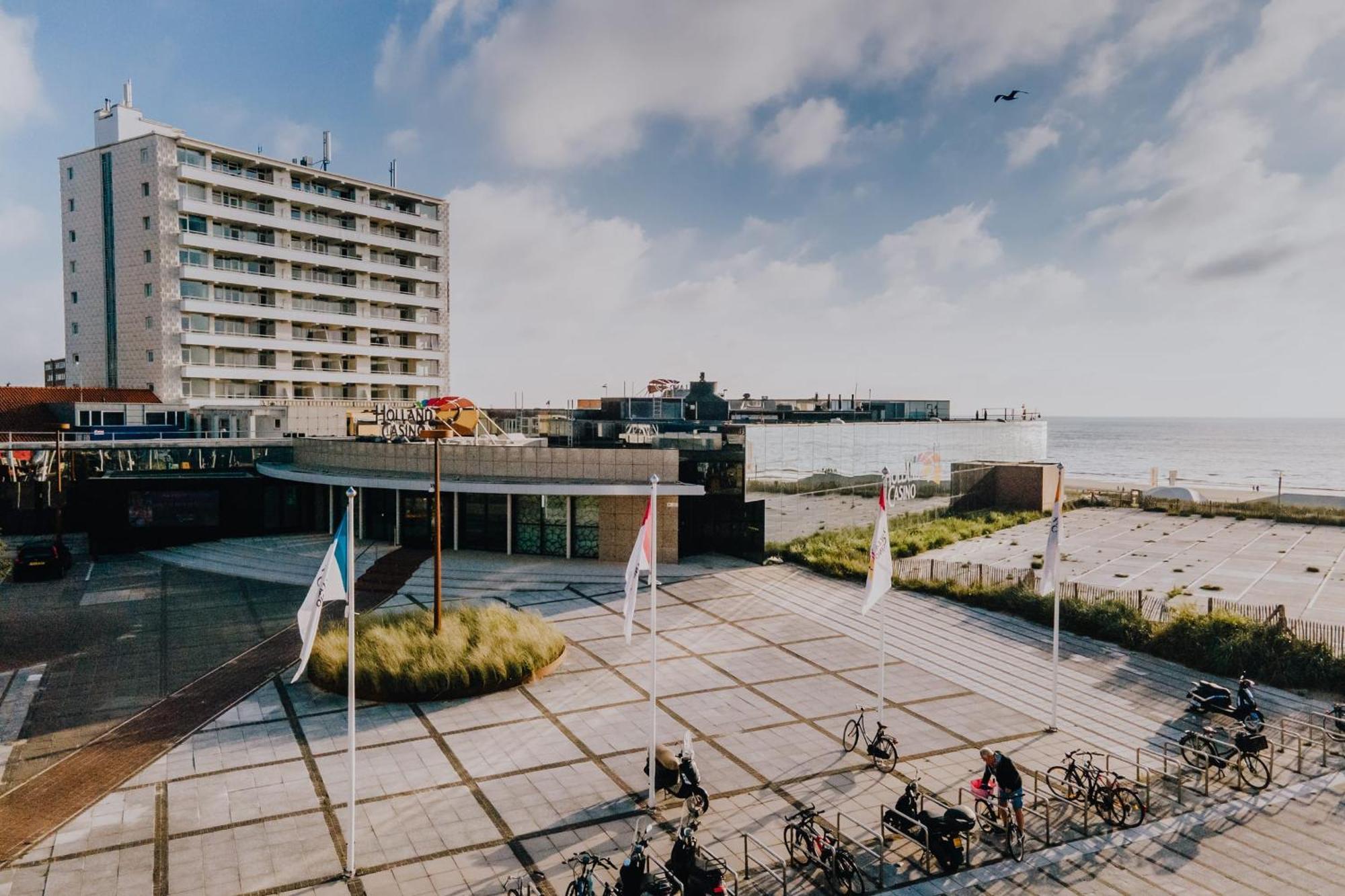 Studio 4 U With Private Parking Зандфорт Экстерьер фото